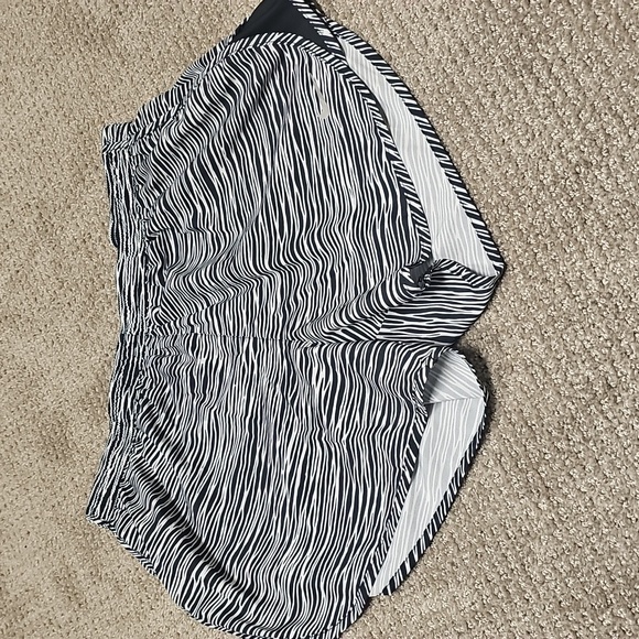 Nike Pants - Nike dri-fit meduim